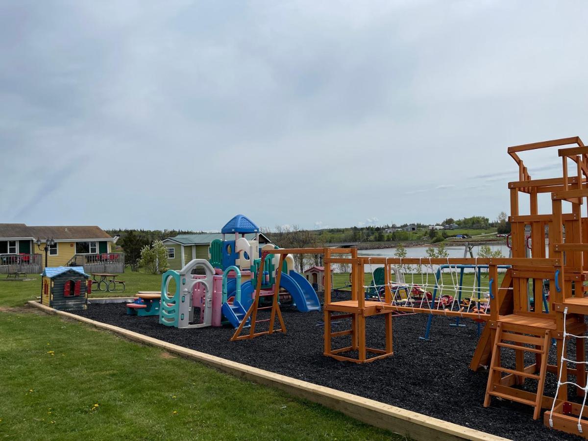 Beach & Breeze Cottages Stanley Bridge Екстериор снимка