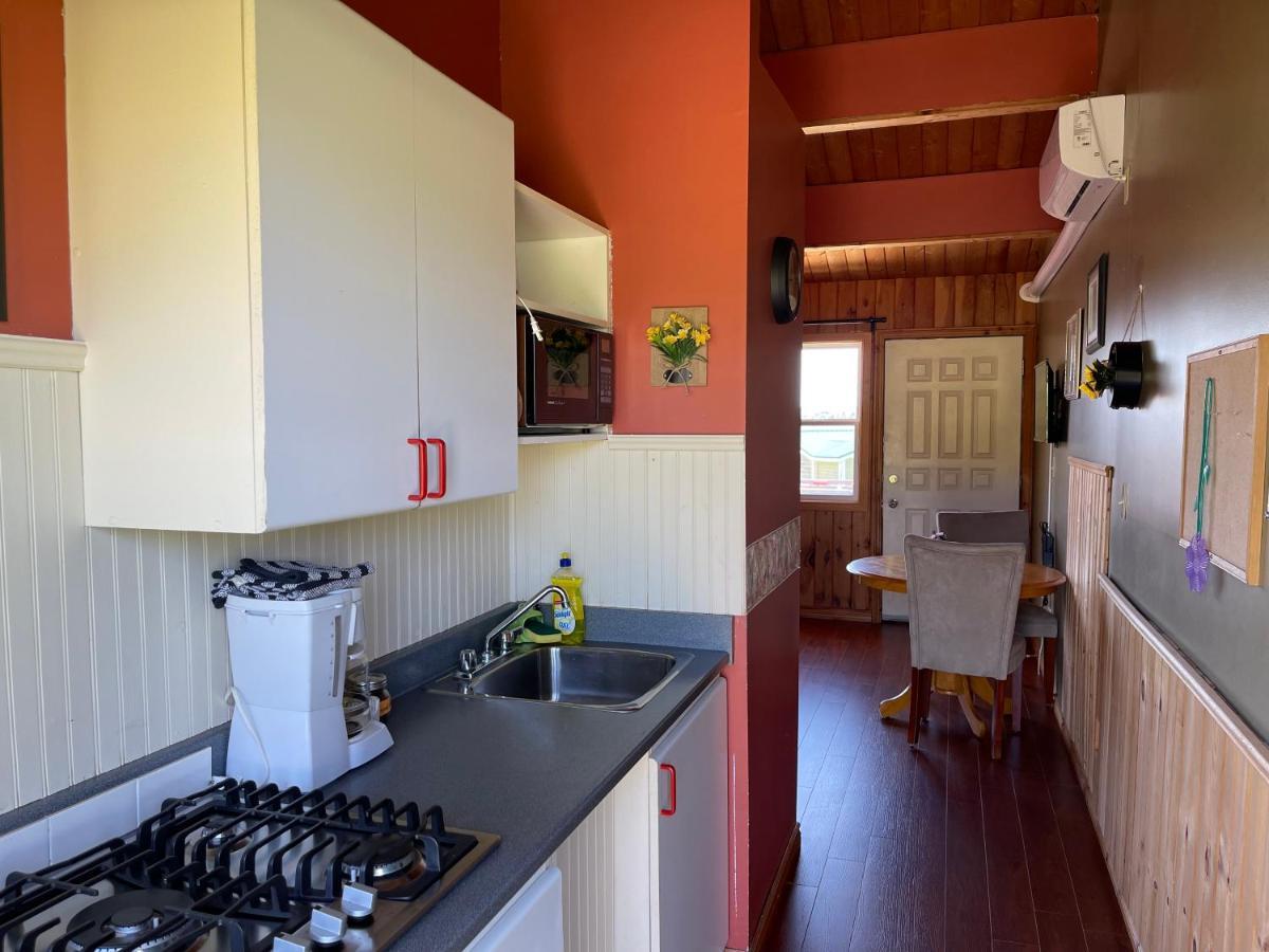 Beach & Breeze Cottages Stanley Bridge Екстериор снимка
