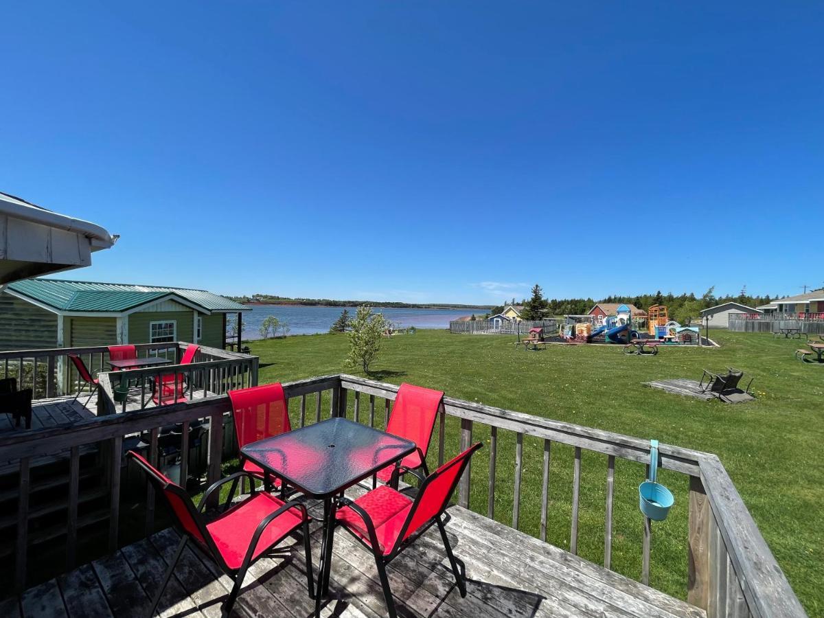 Beach & Breeze Cottages Stanley Bridge Екстериор снимка