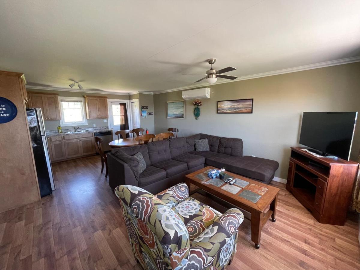 Beach & Breeze Cottages Stanley Bridge Екстериор снимка